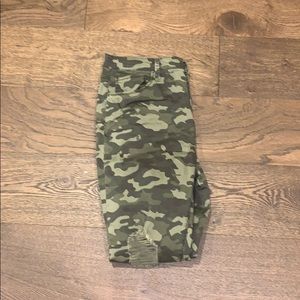 Camo jeans